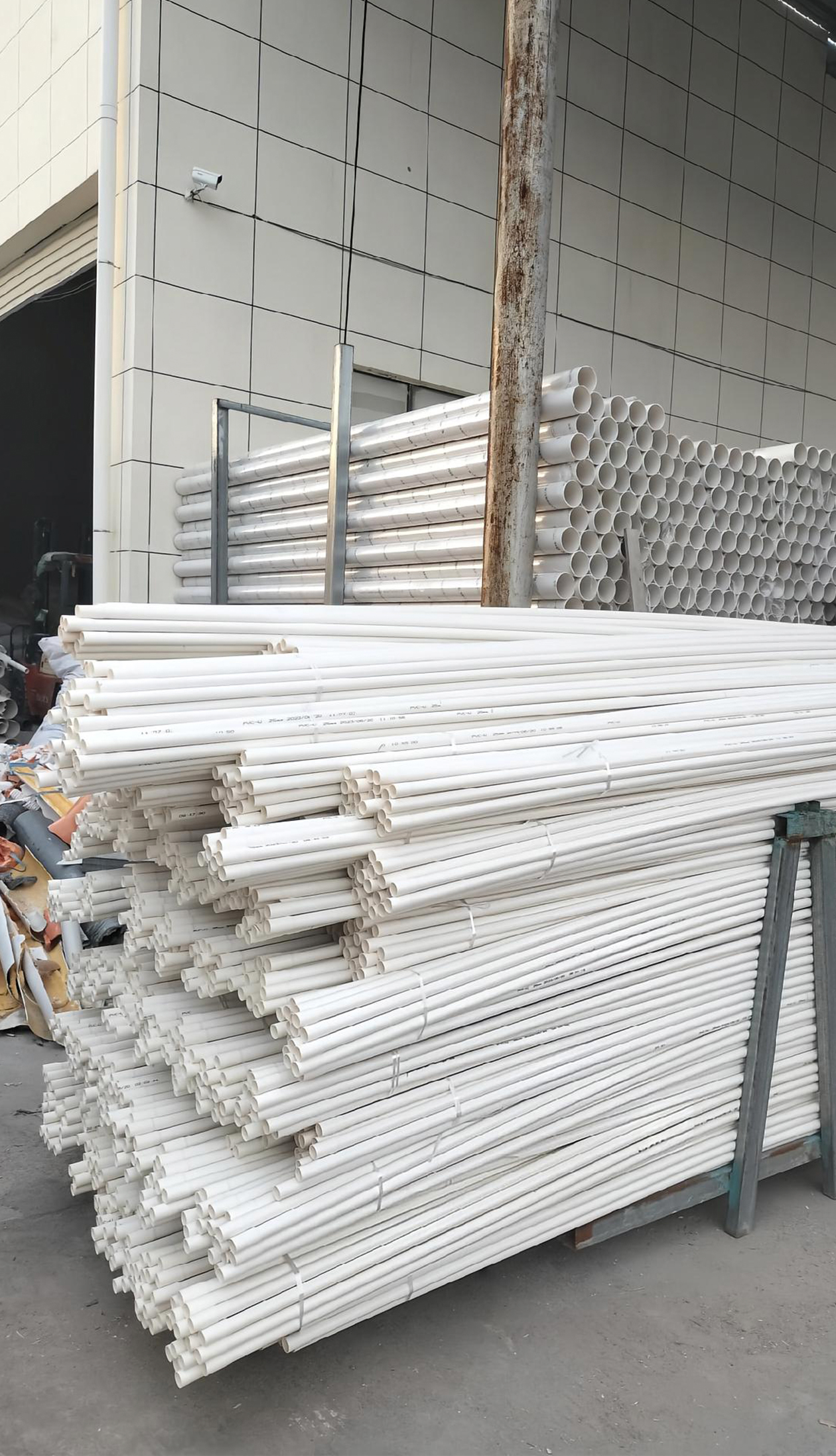 Heating and special application piping products including PEX PE-RT and PPR supply options